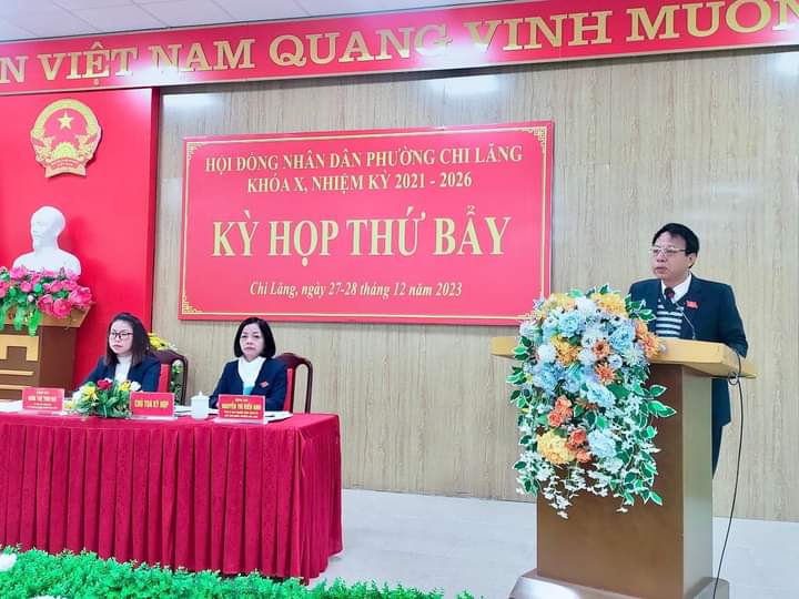 Đồng chí Nguyễn Bá Khoa, Thành uỷ viên, Trưởng Ban Kinh tế - Xã hội , HĐND Thành phố